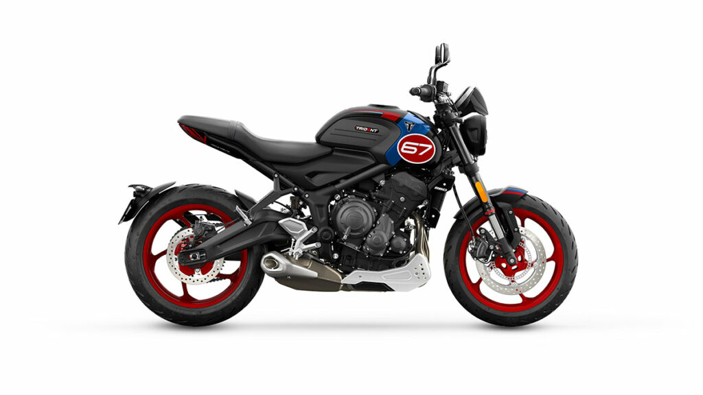 Triumph Trident Triple Tribute 2025: el homenaje que acelera emociones 11 Triumph Trident Triple Tribute 2025