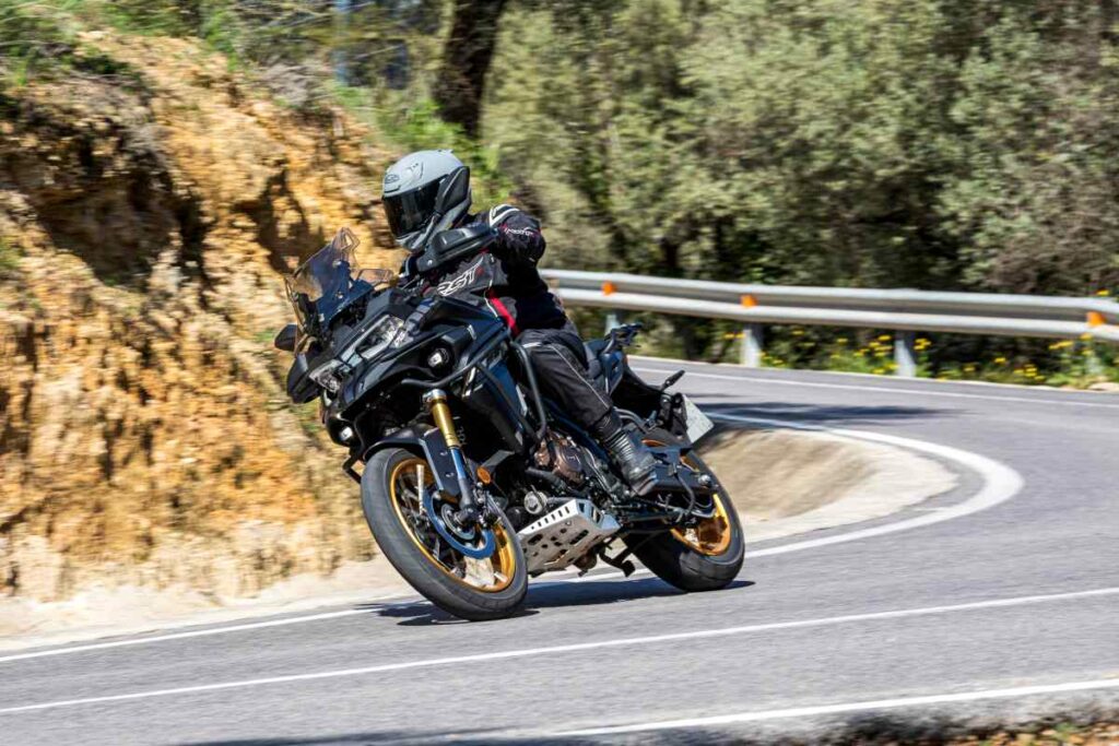 La Voge 625DSX se confirma como una de las motos trail más completas para el carnet A2: así lo revela su prueba 13 Fotos de la presentación de la Voge 625DSX 2025