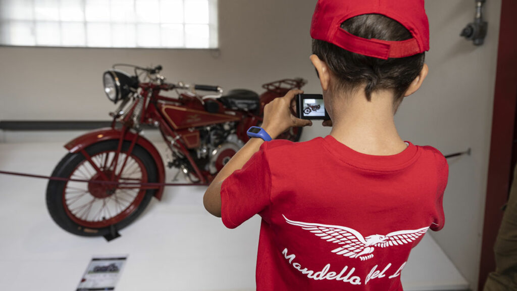 La fiesta más internacional de Moto Guzzi regresa en 2025 a Mandello del Lario 6 Moto Guzzi Open House