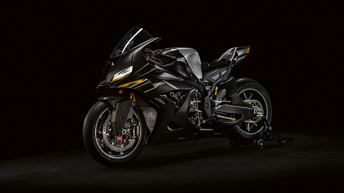 La BMW Concept RR hará llegar la moto de Toprak Razgatlioglu al garaje de tu casa 