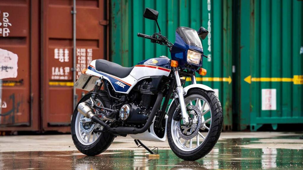 Honda Moto Center León triunfa en la V edición del Garage Dreams Contest 12 Garange Dreams Honda GB350S Servihonda Malaga