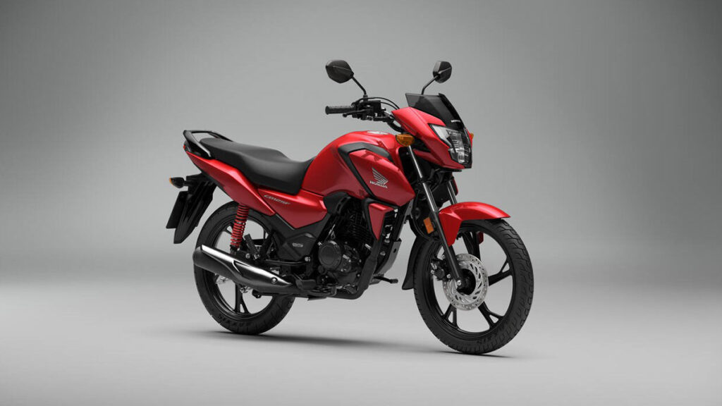 Honda actualiza la CB125F con tecnología inédita en el segmento y marca el inicio de su gama 2026 2 HONDA CB125F