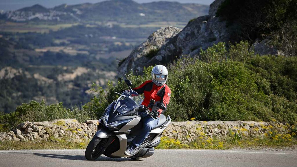 KYMCO Super Dink GT 350