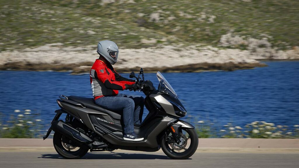 KYMCO Super Dink GT 350