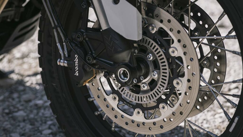 MOTO MORINI x-CAPE 700