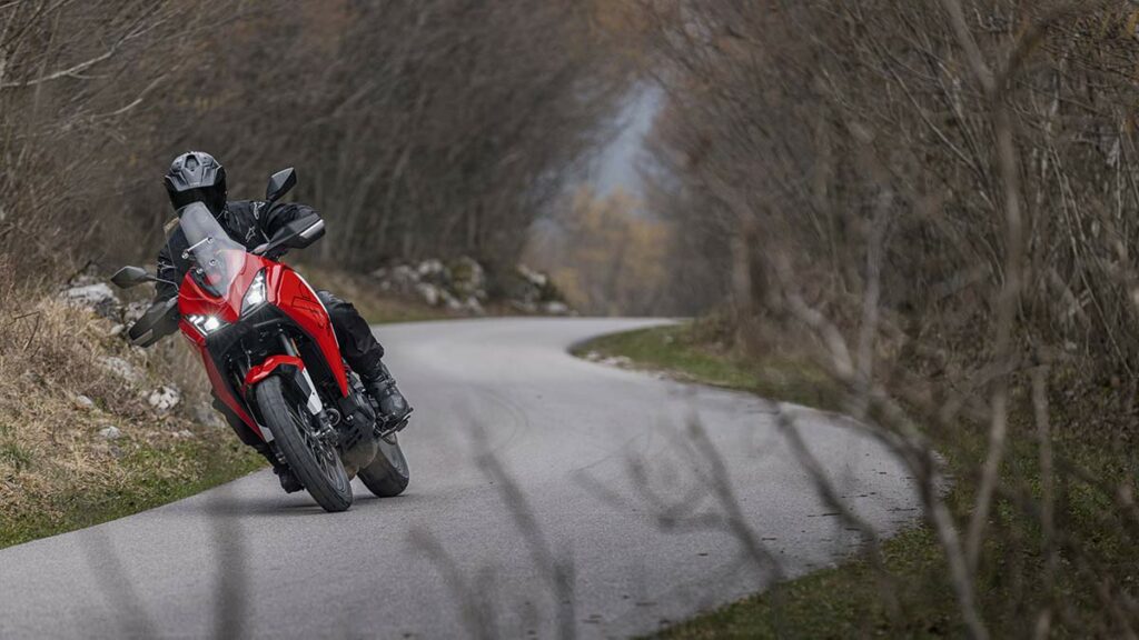 MOTO MORINI X-CAPE 700