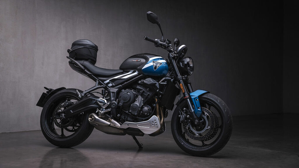 Triumph 660 Days