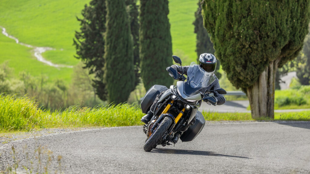 YAMAHA TRACER 7 GT 2025