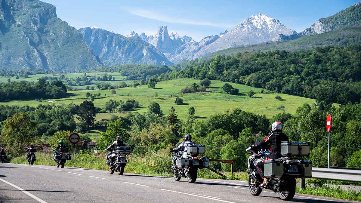 BMW Motorrad PuntApunta 2025