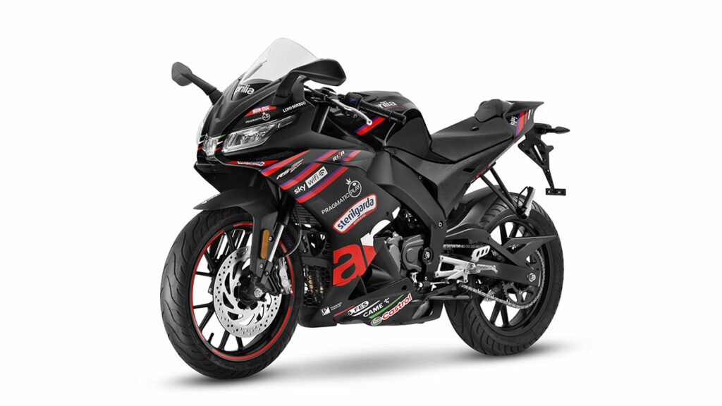 Esta Aprilia te hace piloto de MotoGP con el carnet de coche 7 Aprilia RS 125 GP Replica