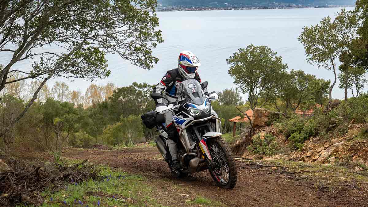Honda Adventure Roads 2025: 2.500 km de pura aventura por Europa y Asia a lomos de la Africa Twin