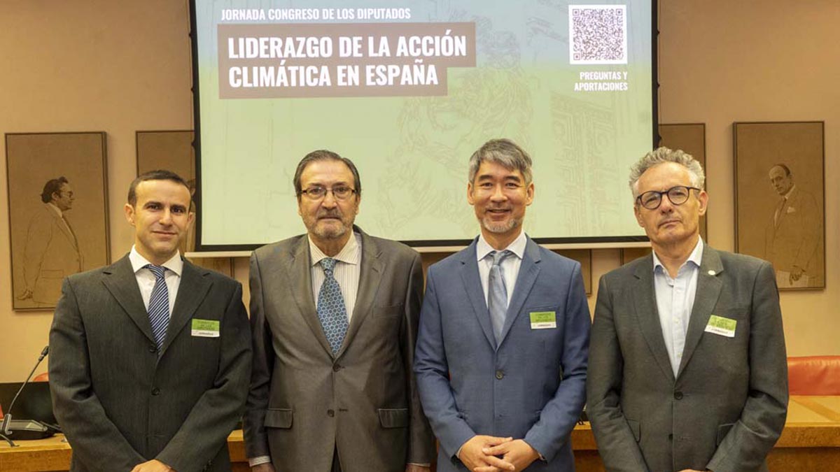 KYMCO y YADEA, bajo el paraguas de Human Mobility, son distinguidos en el Congreso de los Diputados por su implicación medioambiental