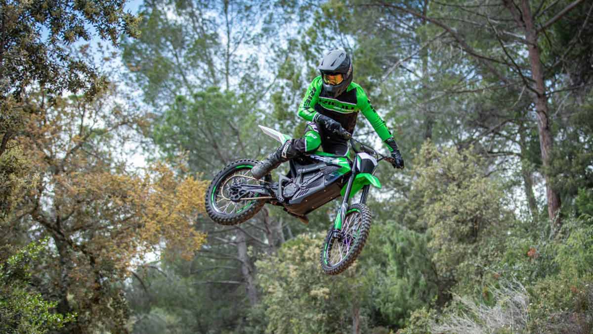 La nueva Rieju e-Tango es una moto eléctrica off road ligera, divertida y a precio de scooter 125