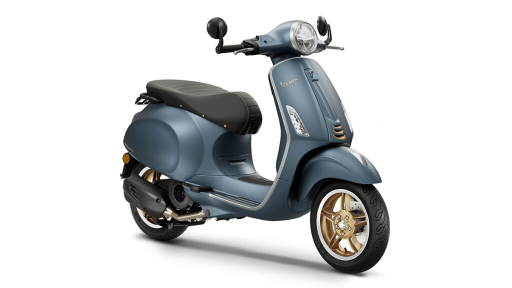 La Vespa Officina 8 sublima el regreso a la génesis del icono scooter 4 Vespa Officina 8